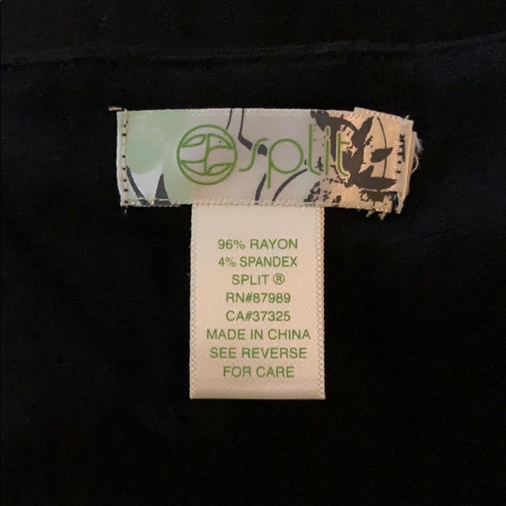 Split Tee - Picture 4 of 4